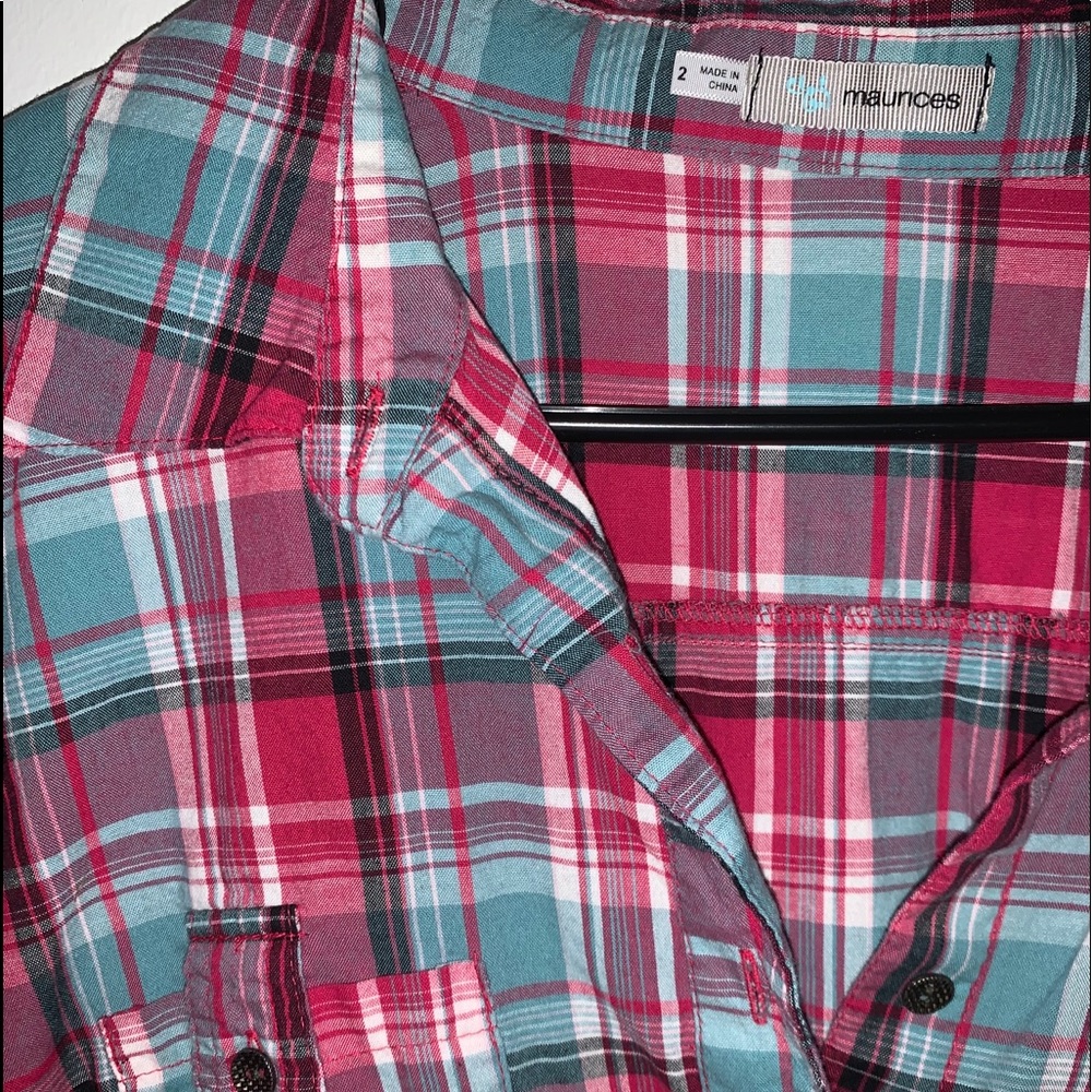 Maurices Size 2 Top